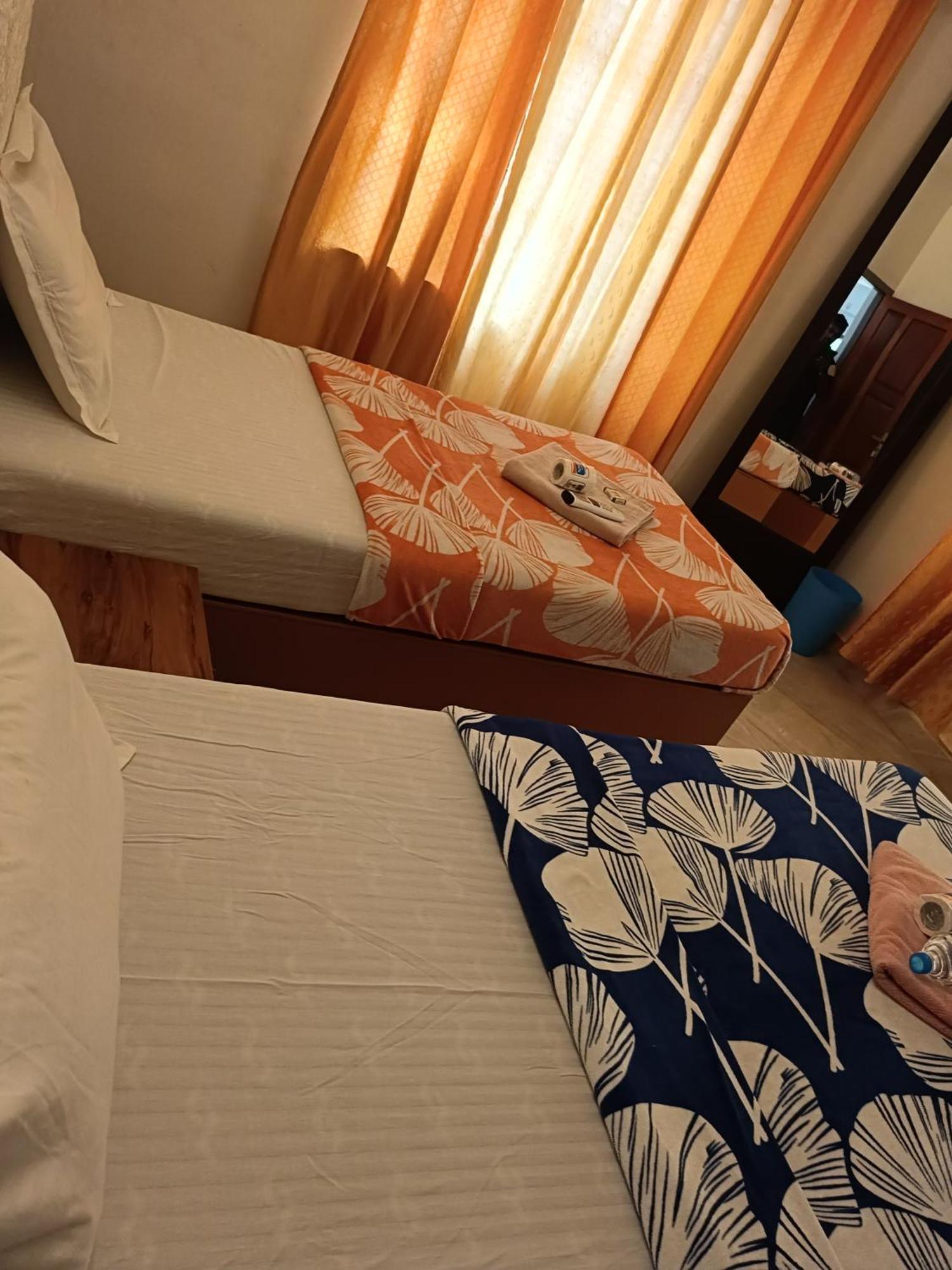 Paddy N Canal Homestay Alappuzha Extérieur photo